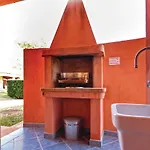 2 Bedroom Lovely In Ca- 度假居 *